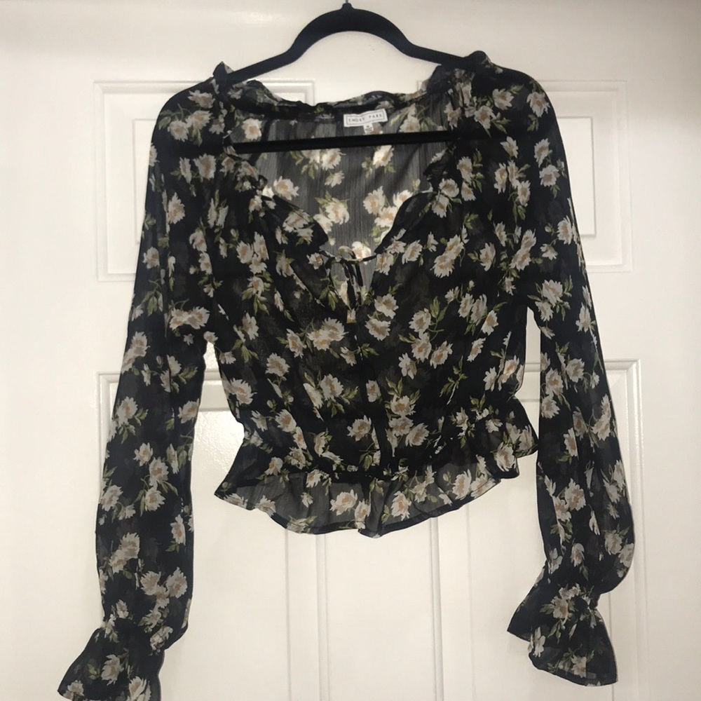 Never worn Emory Park long sleeve